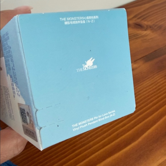 POP MART Labubu Pin for Love: “Q”, “&” (BUNDLE) - Picture 14 of 15